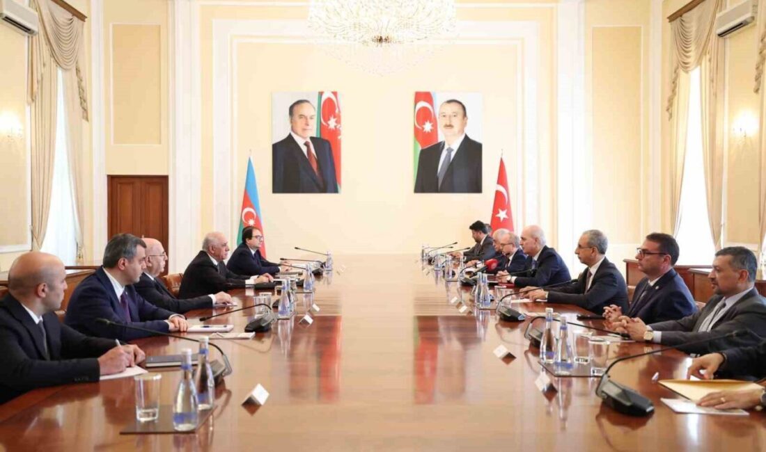 TBMM Başkanı Numan Kurtulmuş, Azerbaycan Başbakanı Ali Esedov ile Bakü’de