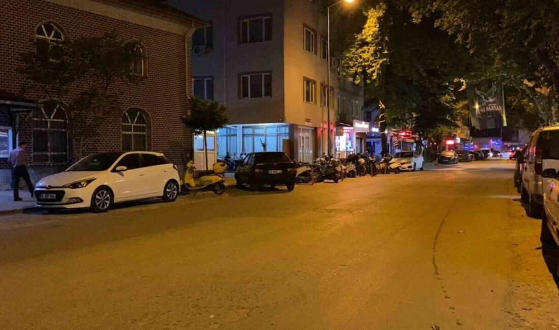 Bursa’nın İnegöl ilçesinde yaşanan bir bıçaklı kavga sonucunda bir kişi