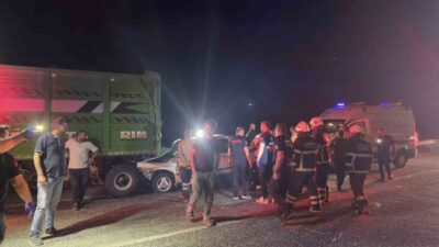 Adıyaman-Samsat karayolunda meydana gelen trafik kazasında bir kişi hayatını kaybetti