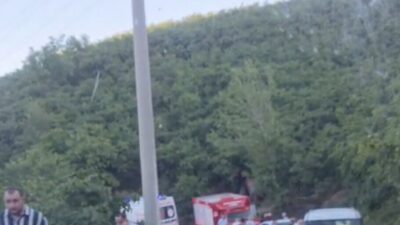 Sakarya’nın Kocaali ilçesinde meydana gelen trajik bir olayda, traktöre bağlı