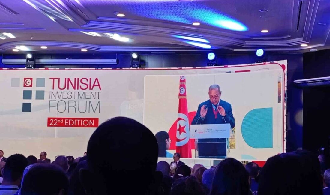 Tunus’ta düzenlenen 22. Yatırım Forumu, yatırımcıları bir araya getirmeye devam