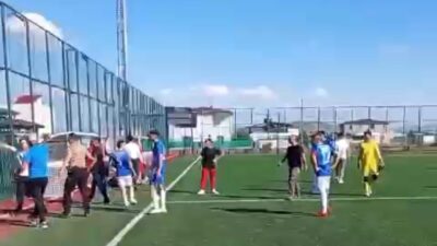 Kahramanmaraş’ın Türkoğlu ilçesinde gerçekleşen 2. Amatör Lig şampiyonluk maçının ardından