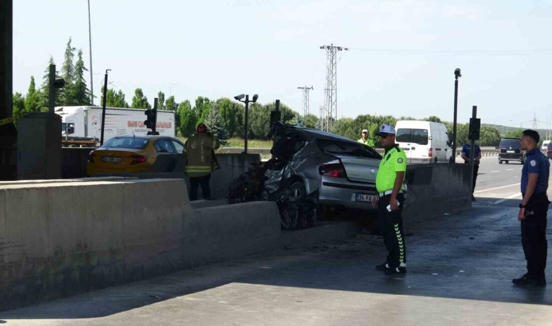 Tuzla Fatih Mahallesi Orhanlı Gişeleri’nde meydana gelen trafik kazasında, aracın