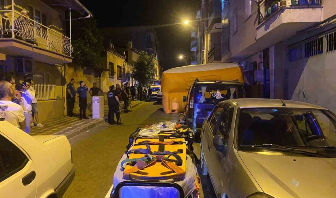 Manisa’nın Turgutlu ilçesinde bir apartmanın üçüncü katından atlayan bir şahıs
