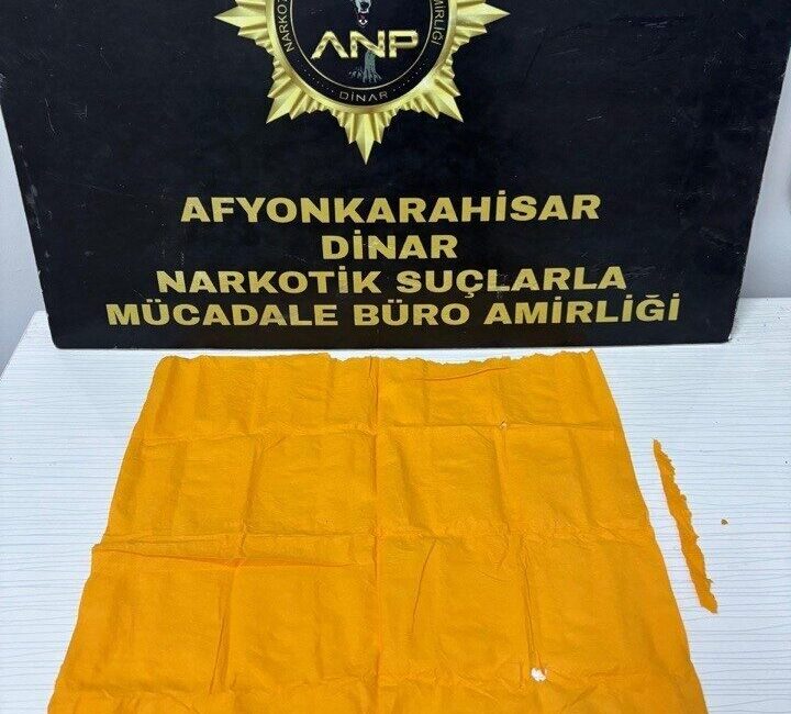 Dinar ilçesinde gerçekleştirilen bir polis operasyonunda, peçeteye sızdırılmış uyuşturucu madde