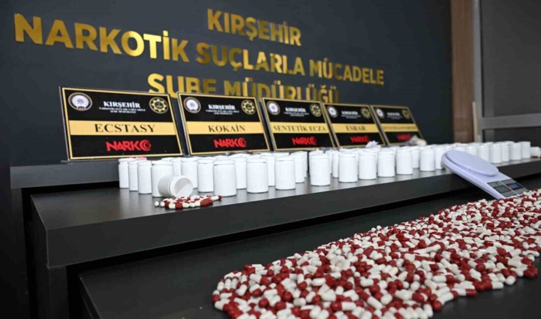 Kırşehir’de polis ekiplerinin yürüttüğü operasyon sonucunda çeşitli uyuşturucu maddeler ele