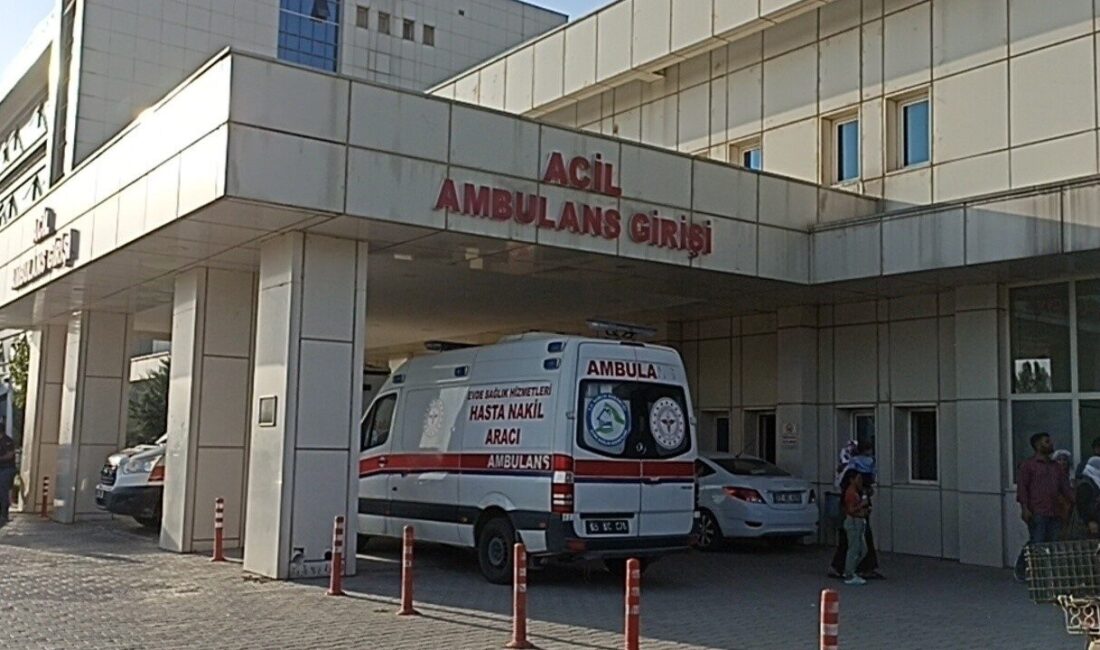 Van’ın Erciş ilçesinde, bilinmeyen bir nedenle iki aile arasında çıkan
