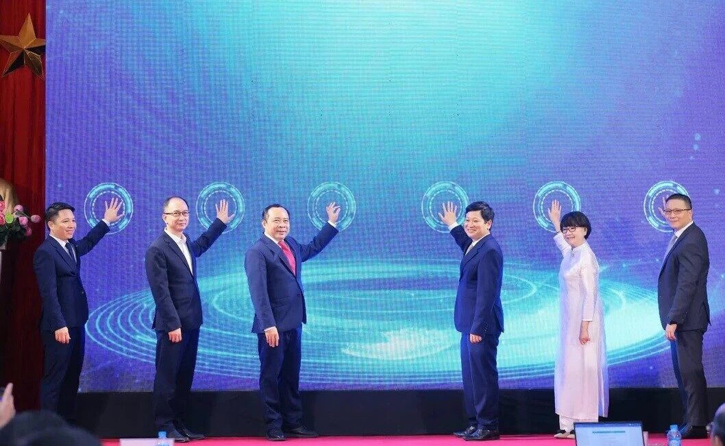 Vietnam, Hanoi’de Ulusal Yarı İletken Çip Üretim Destek Merkezi’nin açılmasıyla