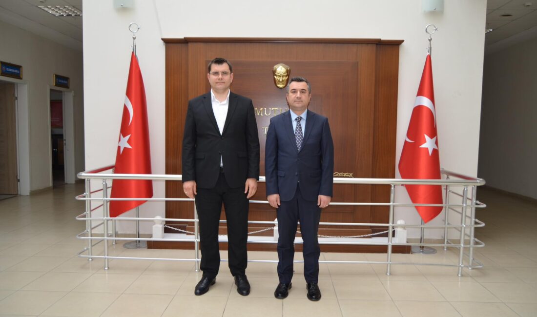 Yerköy Kaymakamı Mehmet Halis Aydın, komşu ilçe kaymakamlığına iade-i ziyaret