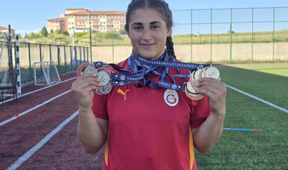 Sorgun ilçesinde yaşayan Emine Nur Bektaş, cirit ve gülle atma