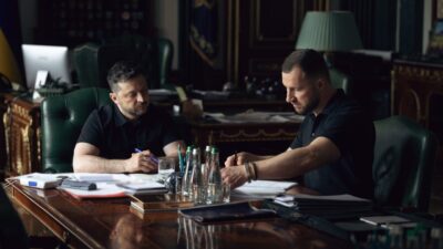 Ukrayna Devlet Başkanı Vladimir Zelenskiy, Rusya ile yaşanan çatışmanın sona