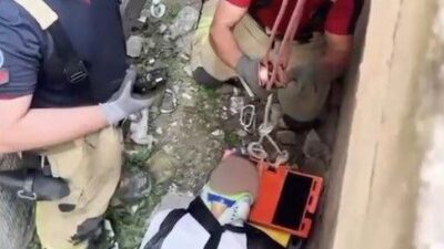 Zeytinburnu ilçesinde yaklaşık 5 metrelik bir yükseklikten düşen bir vatandaş,