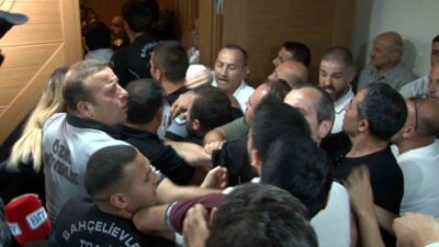 Bahçelievler Belediye Meclisi toplantısında, CHP’li Meclis üyelerinin 15 Temmuz’u ‘tiyatro’