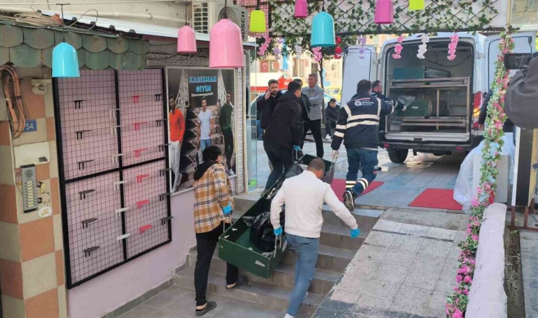 Antalya’nın Muratpaşa ilçesinde, 52 yaşındaki bir adamı 2 bin 400