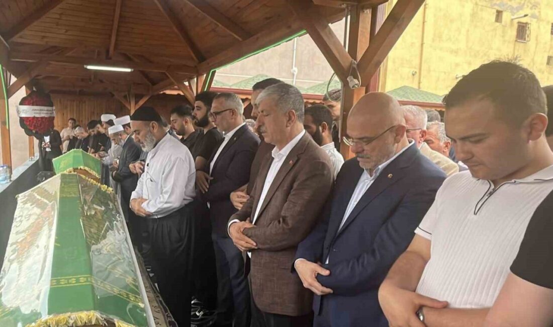 Kocaeli’nin Körfez ilçesinde, geçirdiği kazada hayatını kaybeden baba ve oğul,