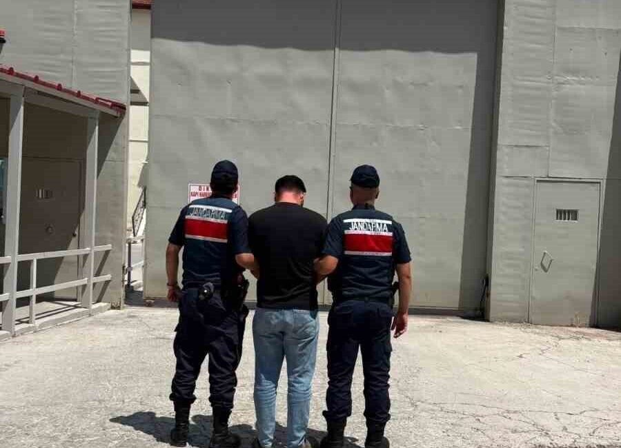 Bilecik ilinde 3 yıl 9 ay hapis cezası bulunan bir