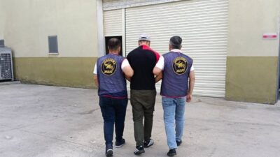 Gaziantep’te, kaçak olarak aranan ve üzerinde 10 yıl 1 ay