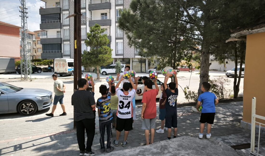 Yerköy İlçe Müftülüğü bünyesinde devam eden Yaz Kur’an Kursları’nda eğitim