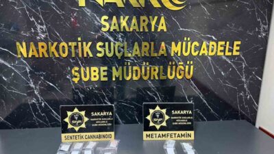 Sakarya ilinin Erenler ve Serdivan ilçelerinde gerçekleştirilen polis operasyonunda yaklaşık