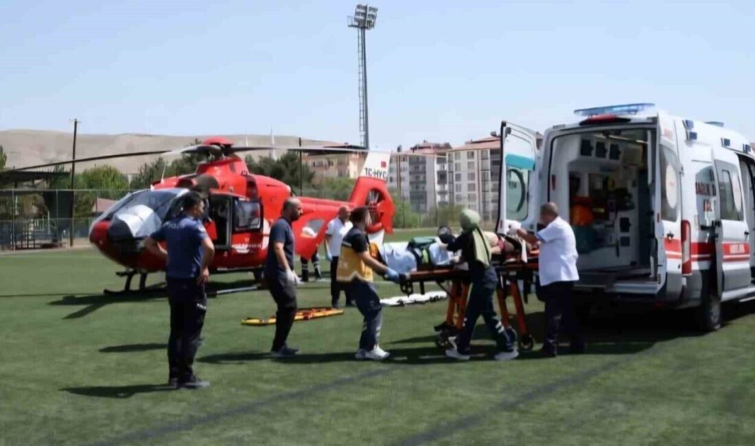 Malatya’nın Darende ilçesinde sağlık hizmeti alan 93 yaşındaki bir kadın