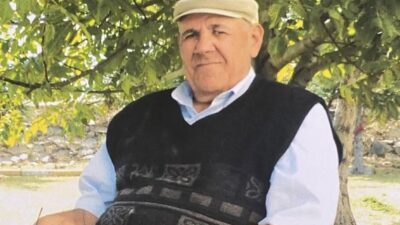Karahıdır köyü sakinlerinden Abdulseyit Sezen vefat etti. Sezen ailesinin bu