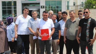 Adana’da 2016 yılında inşasına başlanan apartmanlardaki birçok dairenin birden fazla