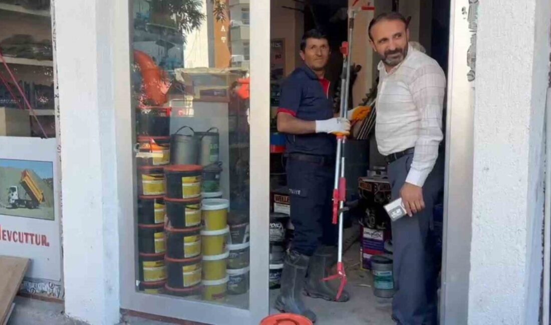 Bitlis’in Adilcevaz ilçesinde bulunan bir tarım malzemeleri satış işletmesine sızan