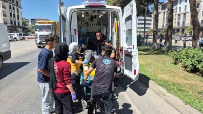 Adıyaman’da bir motosikletin, otomobile çarpmamak için yaptığı manevra sonucu meydana