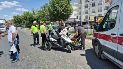 Adıyaman’da meydana gelen bir trafik kazasında otomobil ile motosiklet çarpıştı;