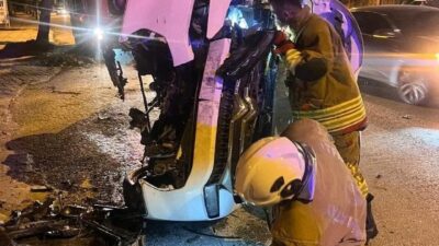 Hatay’da, Defne ilçesine bağlı Harbiye Mahallesi’nde gece meydana gelen trafik