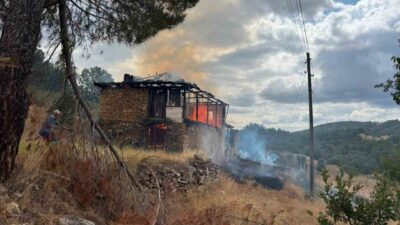 Manisa’nın Gördes ilçesine bağlı Boyalı Mahallesi Çaybaşı mevkiinde, bir ahırda