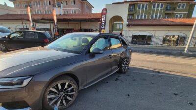 Akçadağ ilçesinde meydana gelen trafik kazasında, yabancı plakalı bir otomobil