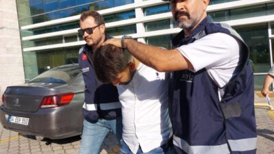 Samsun’da yaşanan bir olayda, akrabasıyla çıkan kavga sırasında otomobiliyle iki