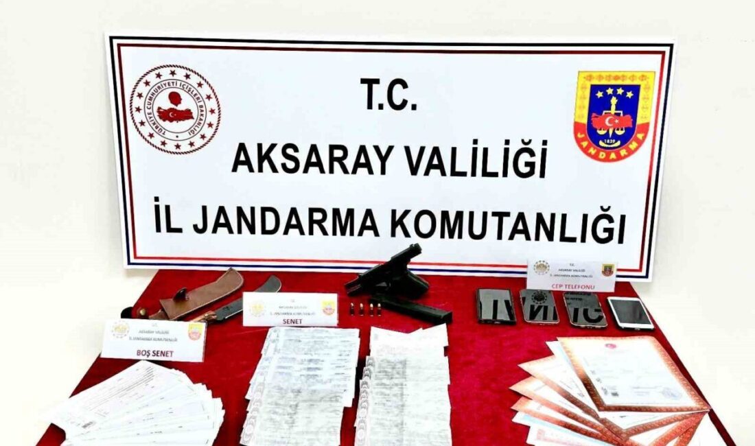 Aksaray’da tefecilik yaparak vatandaşları mağdur ettikleri iddia edilen 3 kişi,