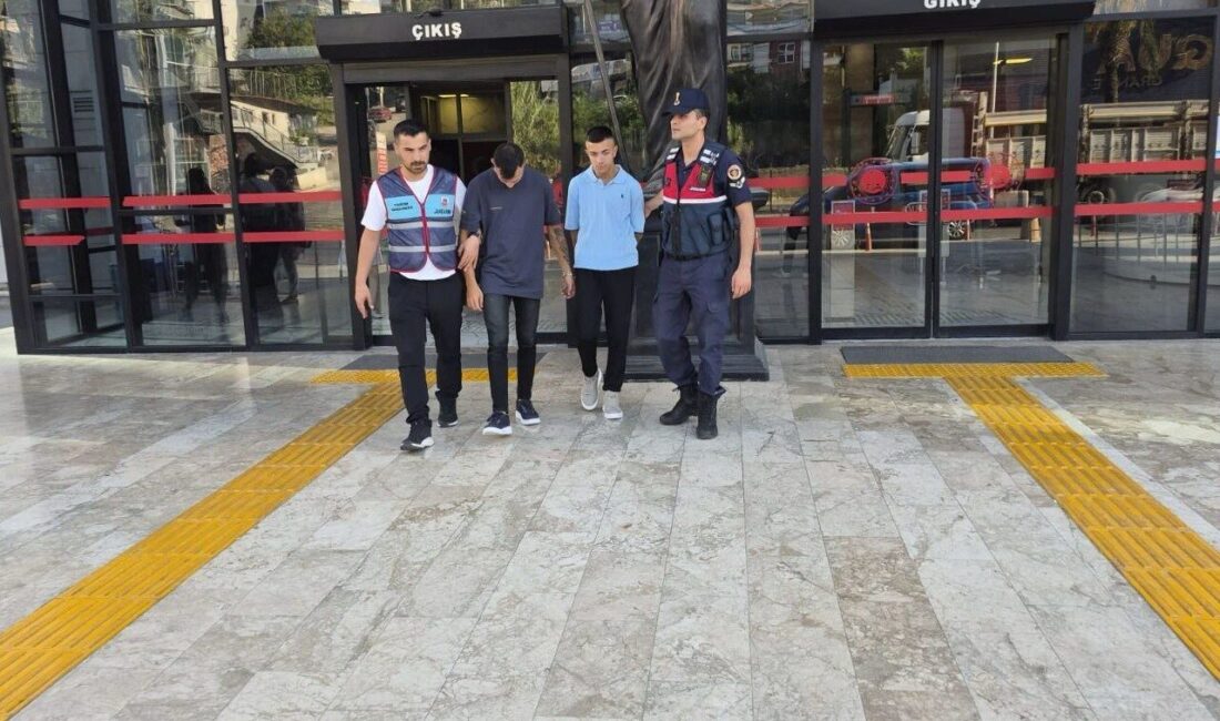 Antalya’da bir ayakkabı mağazasından ayakkabı ve döviz çalınması olayında, 2