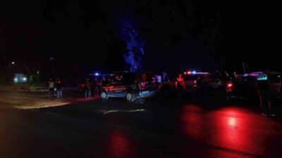Alanya ilçesinde, D-400 Karayolu üzerinde bir otomobilin çarpması sonucu bir