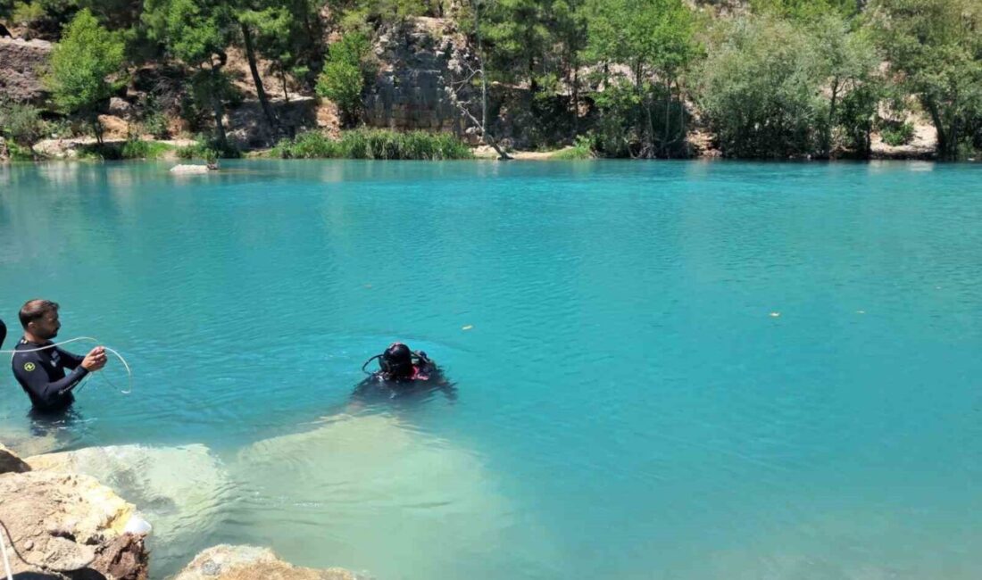 Manavgat ilçesinde Alara Çayı’nda kaybolan genç için yürütülen arama çalışmaları,