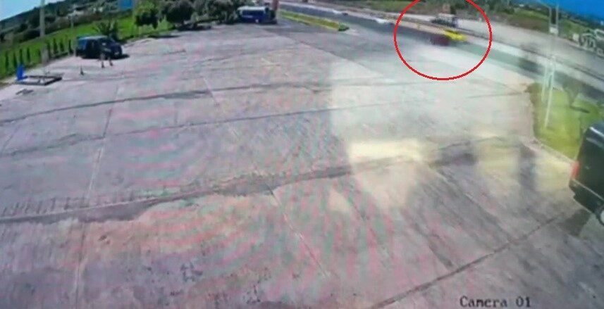 Manavgat-Alanya kara yolu üzerinde sarhoş bir sürücünün kullandığı araç önce
