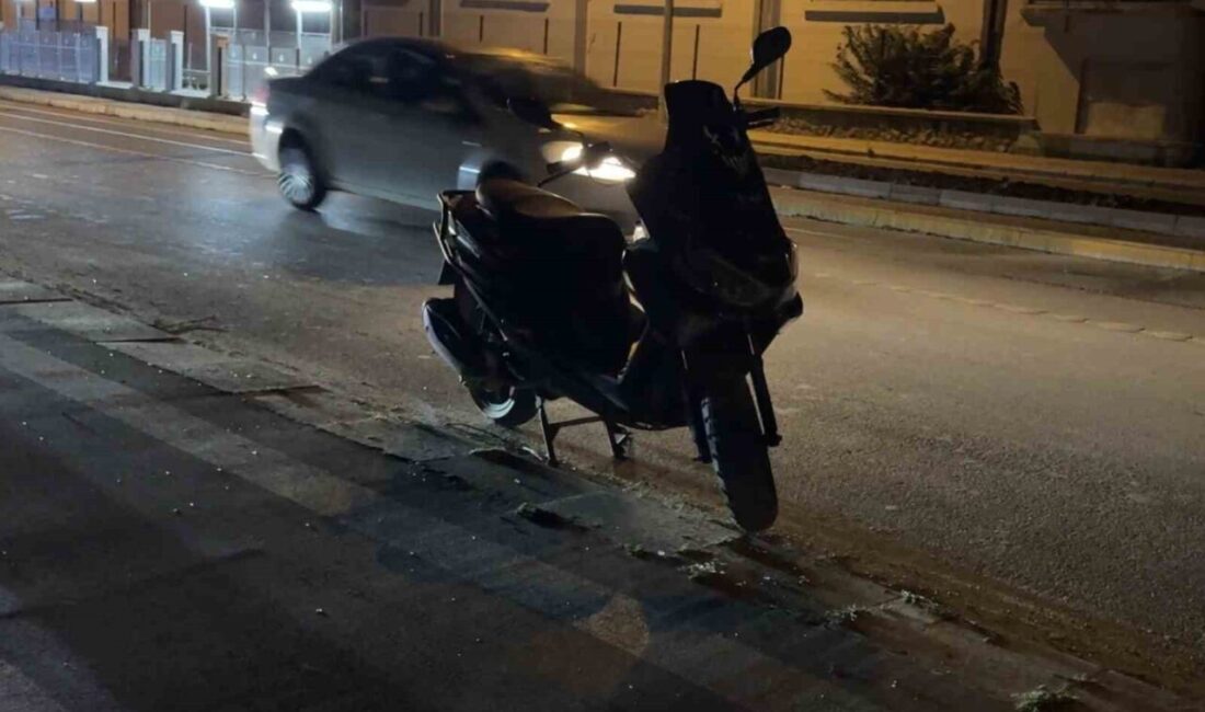 Eskişehir’in Tepebaşı ilçesinde, alkollü olduğu belirlenen bir sürücünün motosikletinin kontrolünü