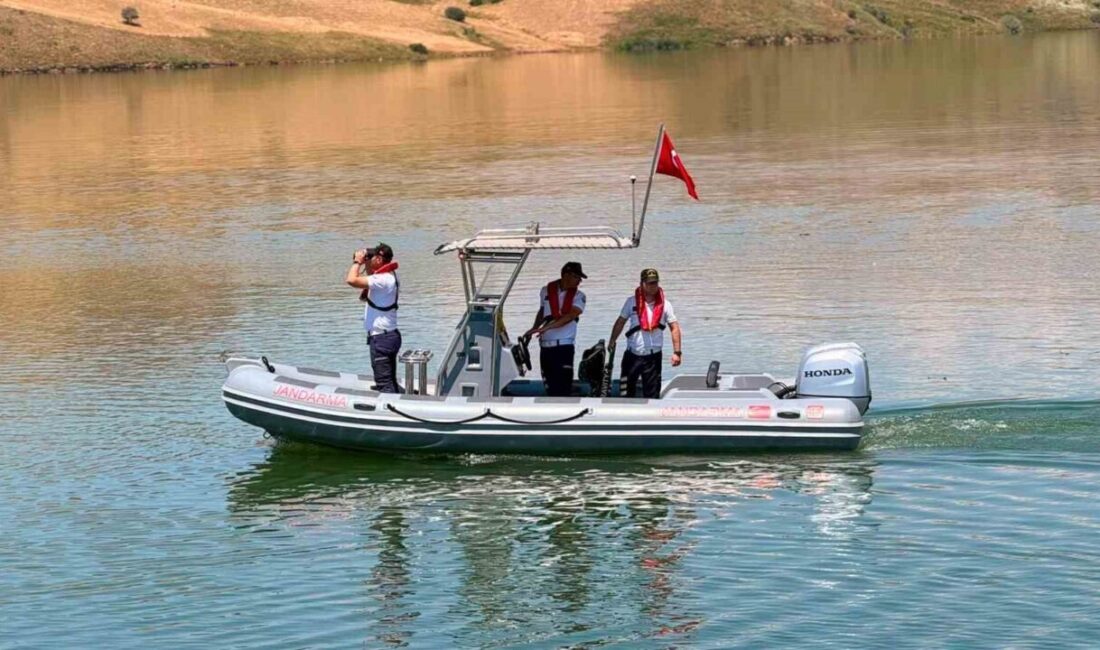 Muş İl Jandarma Komutanlığı bünyesinde yer alan Asayiş Bot Timi,