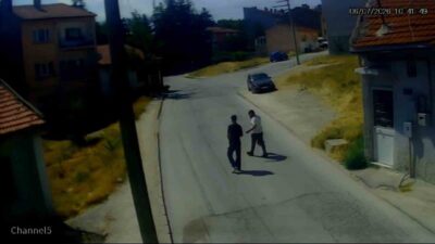 Eskişehir’de bir evden Cumhuriyet altını ve gözlük dahil olmak üzere