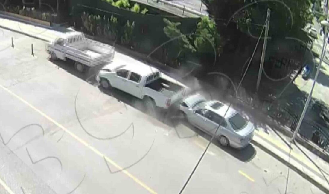 Amasya’da yaşanan bir trafik kazasında, hastane randevusuna yetişmeye çalışan sürücü,