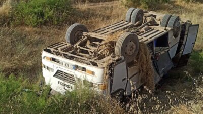 Amasya’da meydana gelen kazada, tarım işçilerini taşıyan bir minibüs devrildi