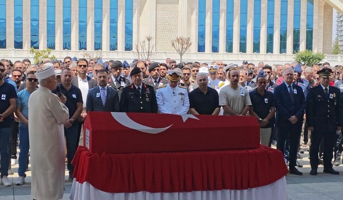 Ankara’da gerçekleşen bir eğitim uçuşu sırasında düşen helikopterde hayatını kaybeden