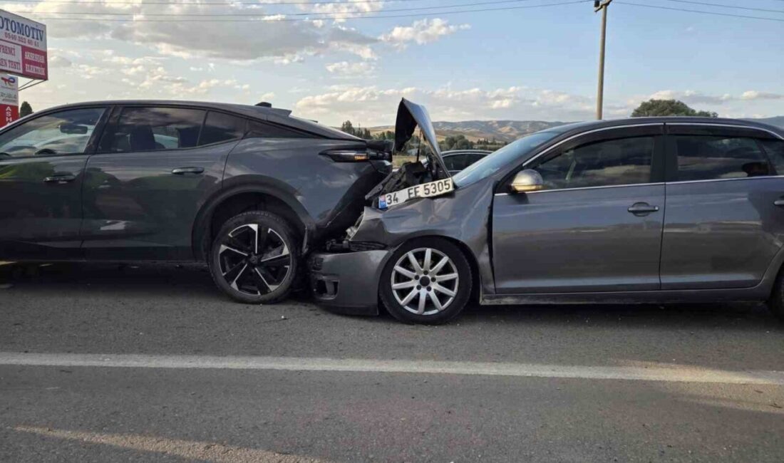 Ankara’nın Elmadağ ilçesinde dün akşam meydana gelen zincirleme trafik kazasında
