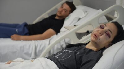 Kocaeli’nin İzmit ilçesinde bir kafede saldırıya uğrayan ve ağır yaralanan