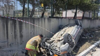 Hatay’ın Antakya ilçesine bağlı Dikmece Mahallesi’nde meydana gelen trafik kazasında
