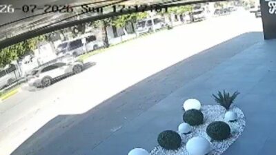 Manavgat ilçesinde, bir motosiklet sürücüsünün ani bir manevra yapması sonucu
