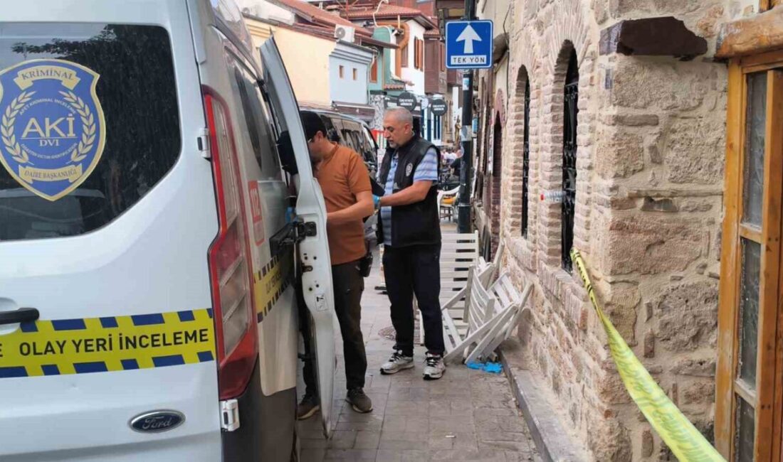 Alman vatandaşı olduğu belirtilen ve Antalya’da yaşadığı öğrenilen bir birey,
