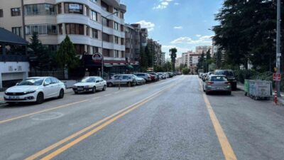 Ankara’da bir sürücünün aracının kontrolünü kaybetmesi sonucu meydana gelen trafik